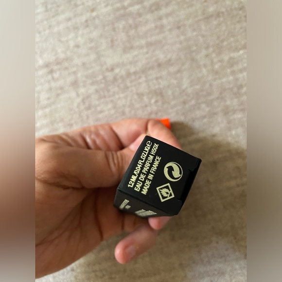 FREDERIC MALLE ROSE & CUIR MINI SAMPLE - Picture 3 of 3